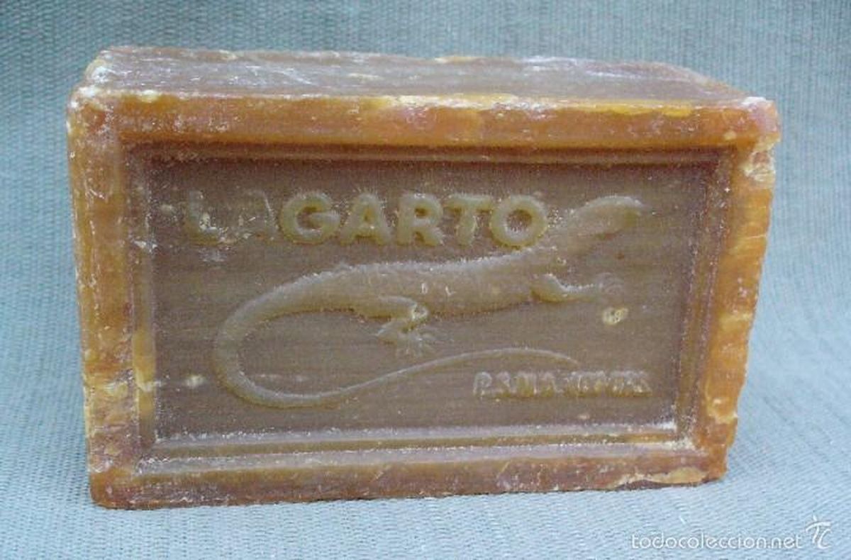 Pastillas de jabón lagarto rescatadas de vaciados de pisos