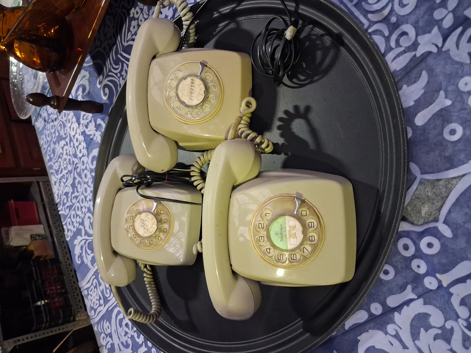 3 telefonos antiguos
